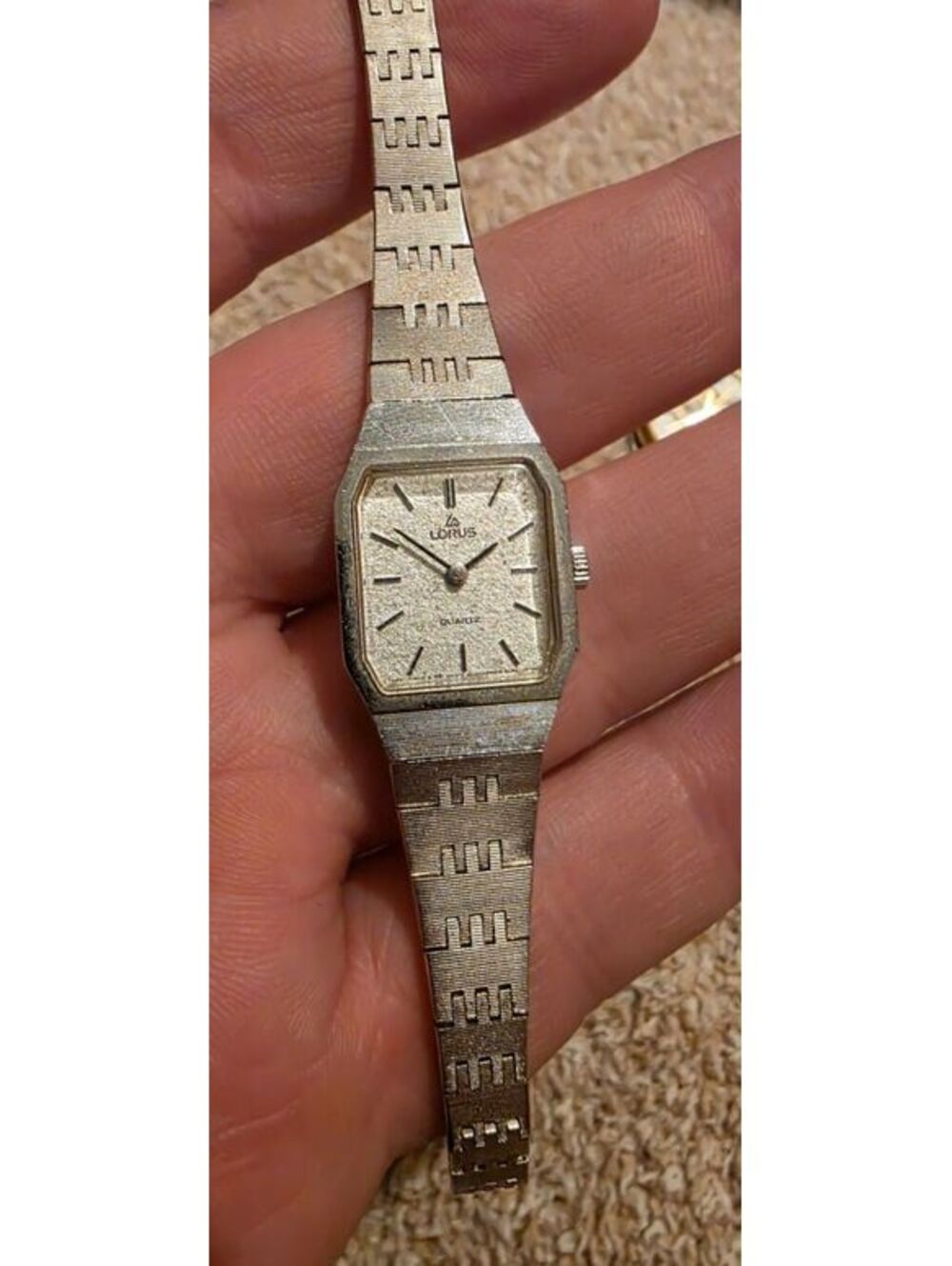 Vintage Lorus Quartz Silver Tone Wristwatch